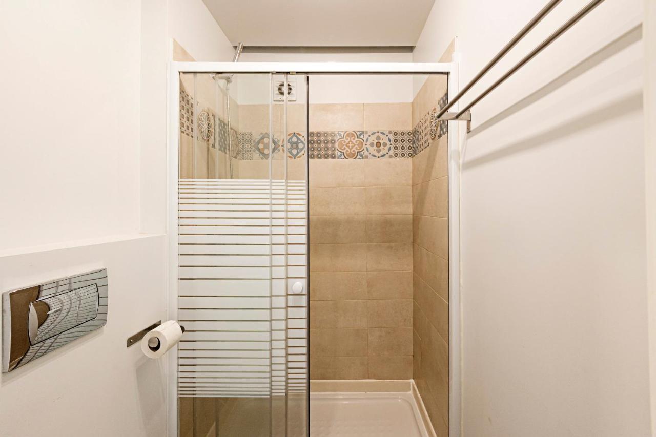 Lovelystay - Cativo Studio Downtown By Metro Station Porto Exterior foto